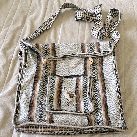 Bolivian Satchel/Sling bag - Picture 1 of 3